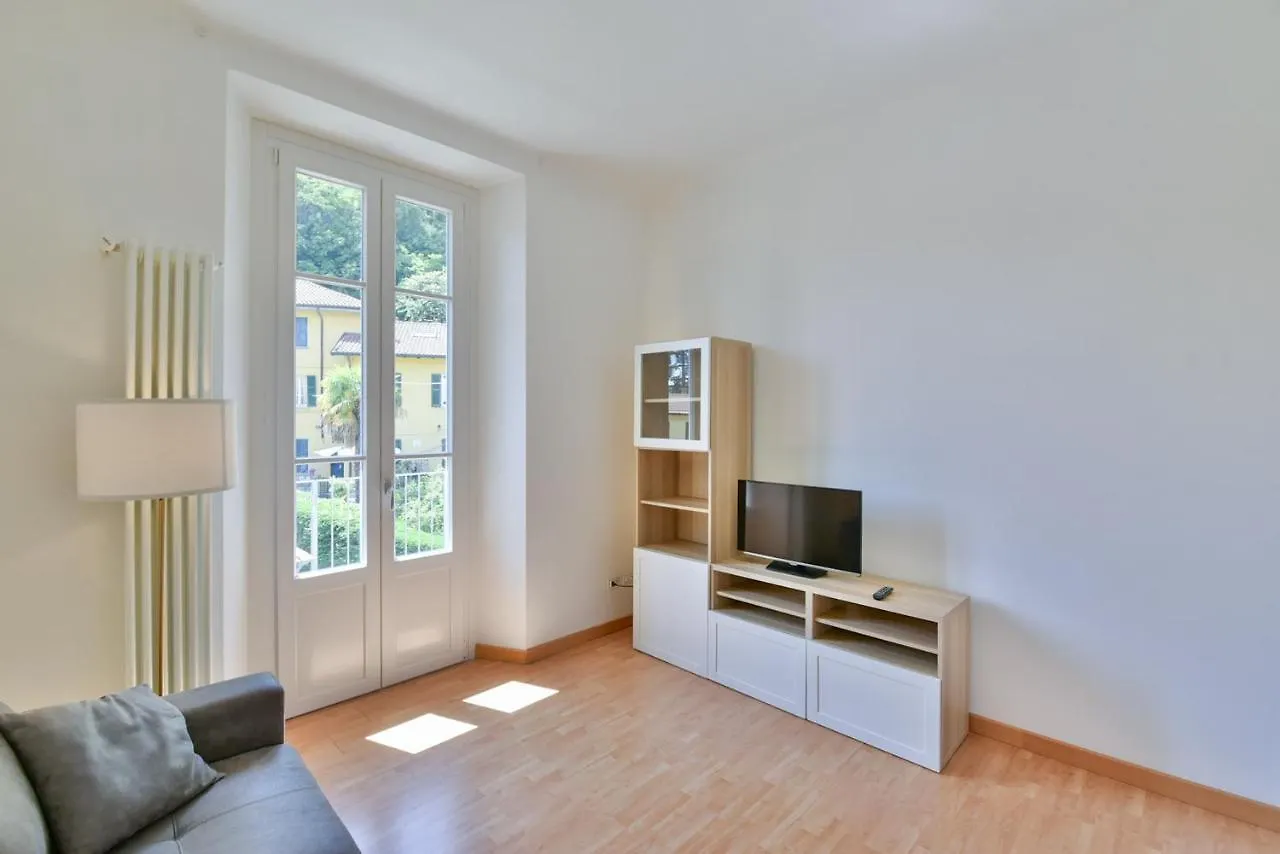 Volta Central Apartment By Quokka 360 - Minimal Flat In Cernobbio
